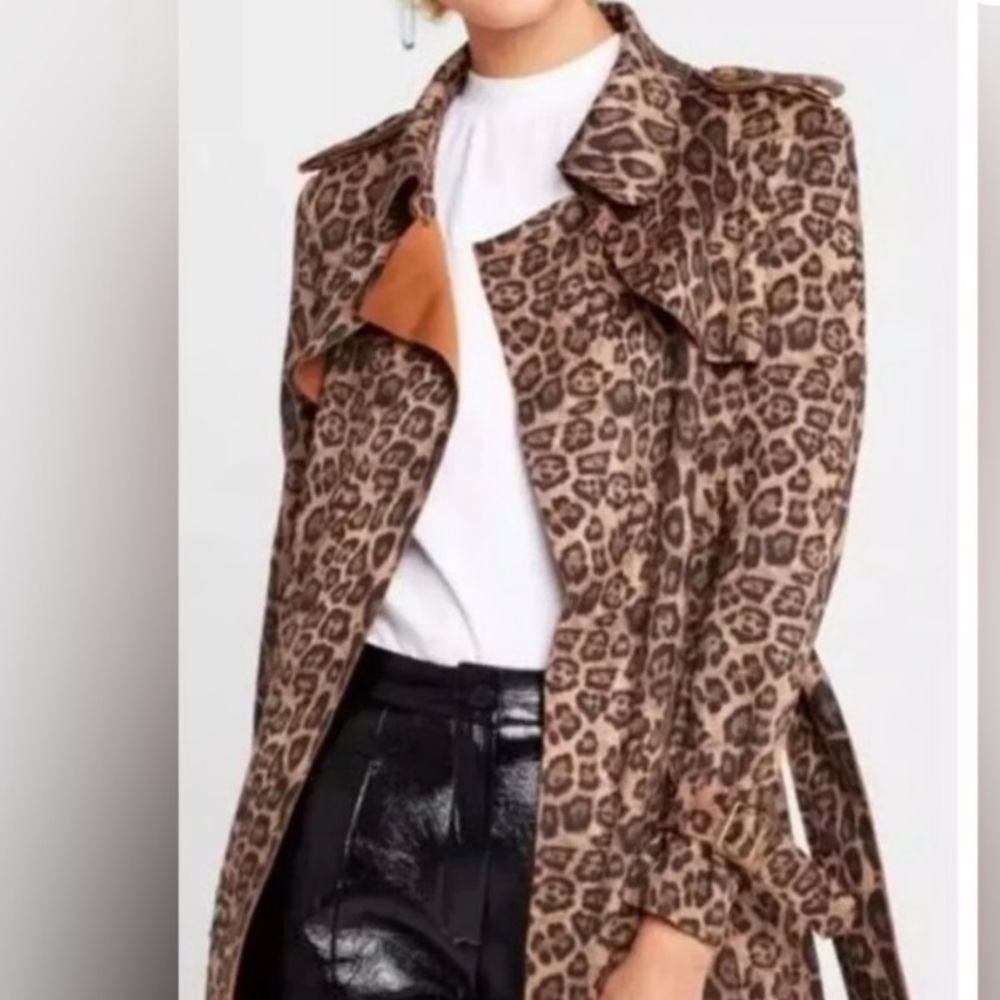 NWOT‼️Leopard Print Trench Coat - Brown